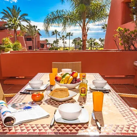 Oleholidays Torre Bermeja Frente Al Mar Y Jacuzzi Apartment Estepona