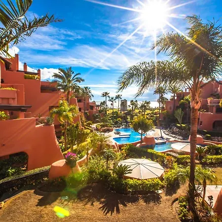 Oleholidays Torre Bermeja Frente Al Mar Y Jacuzzi Apartment Estepona