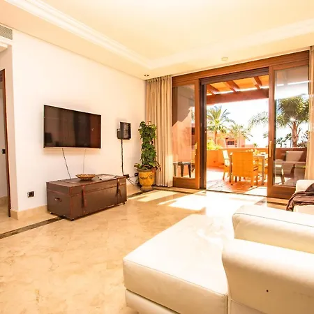 Apartment Oleholidays Torre Bermeja Frente Al Mar Y Jacuzzi Estepona