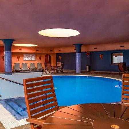 Oleholidays Torre Bermeja Frente Al Mar Y Jacuzzi Appartement